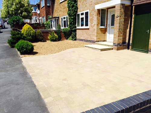Blocked paved driveway by Parklife Landscape Design